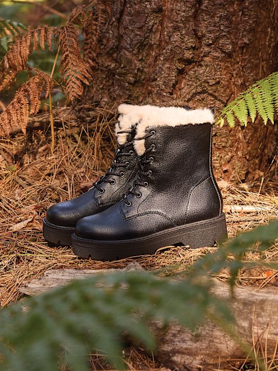 graceland lace-up bota preta deichmann
