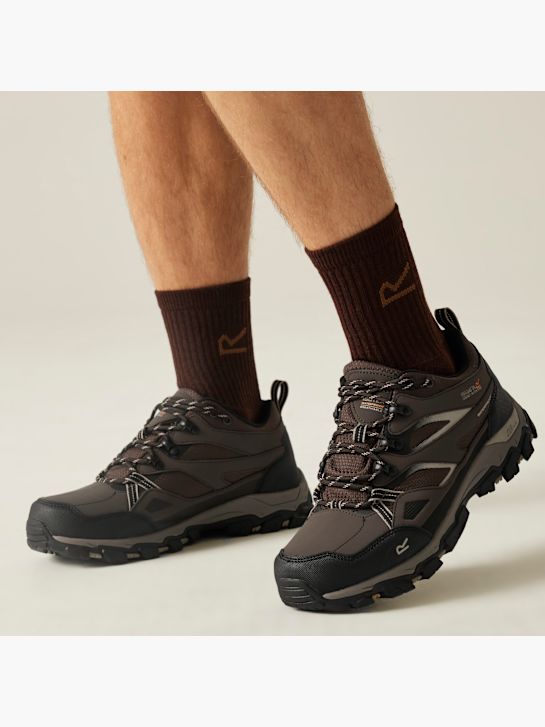 regata pé de sapato preto deichmann