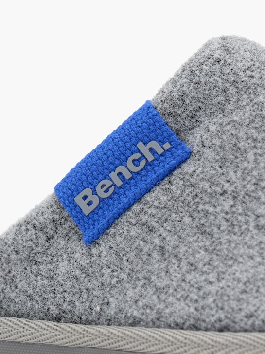 bancada de casa de chinelo cinza deichmann