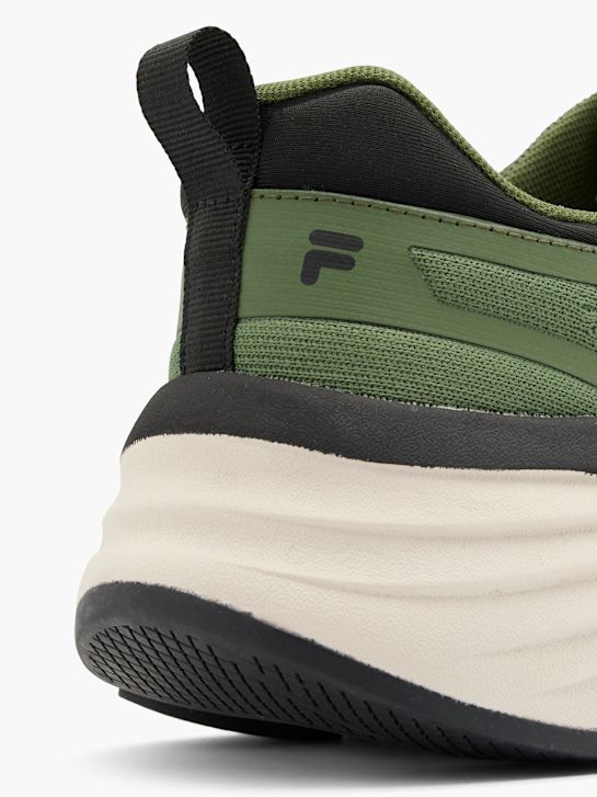 fila de tênis de caqui deichmann
