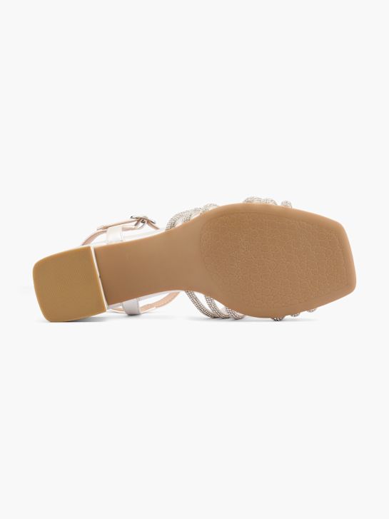 passarela sandália de salto branco deichmann