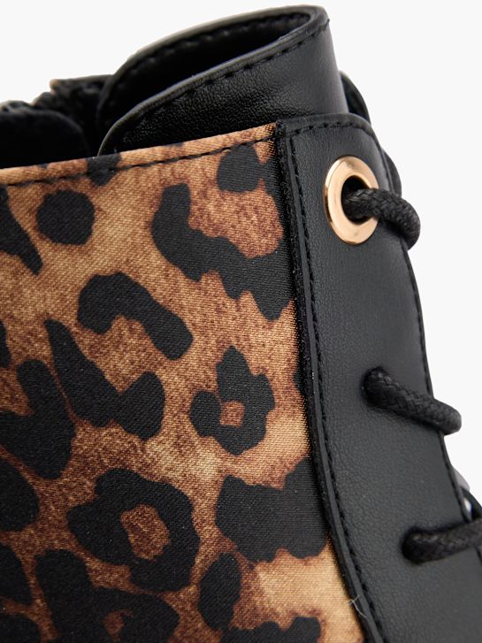 passarela lace-up bota preta deichmann