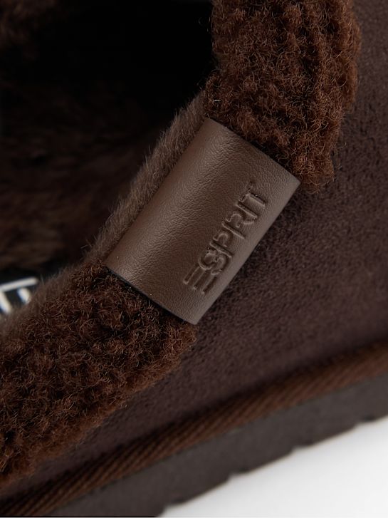 esprit de pelúcia chinelo marrom deichmann