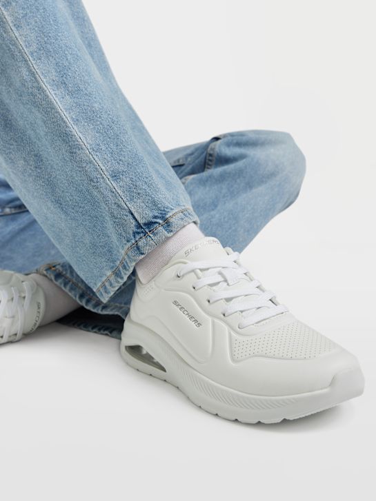 skechers contourist ar treinador branco deichmann