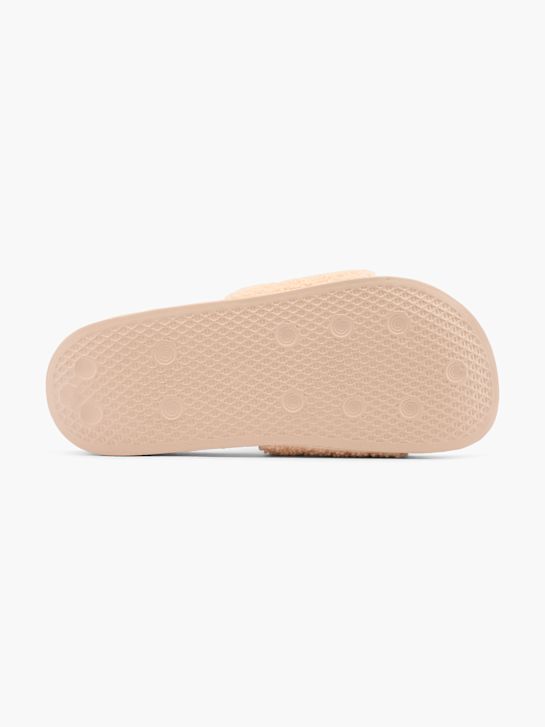 bancada de apresentação de creme deichmann